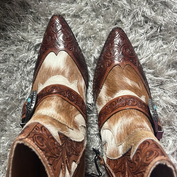 Leather booties with hand tooled detailing, hairon and belted accent, new, Myra - Picture 8 of 16